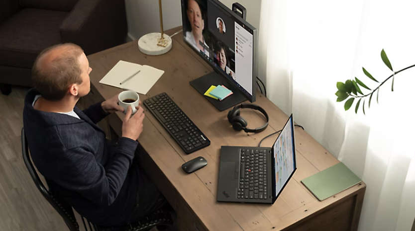 Microsoft Teams vs VoIP: Why It's Time to Make the Switch 1 Teams vs VoIP